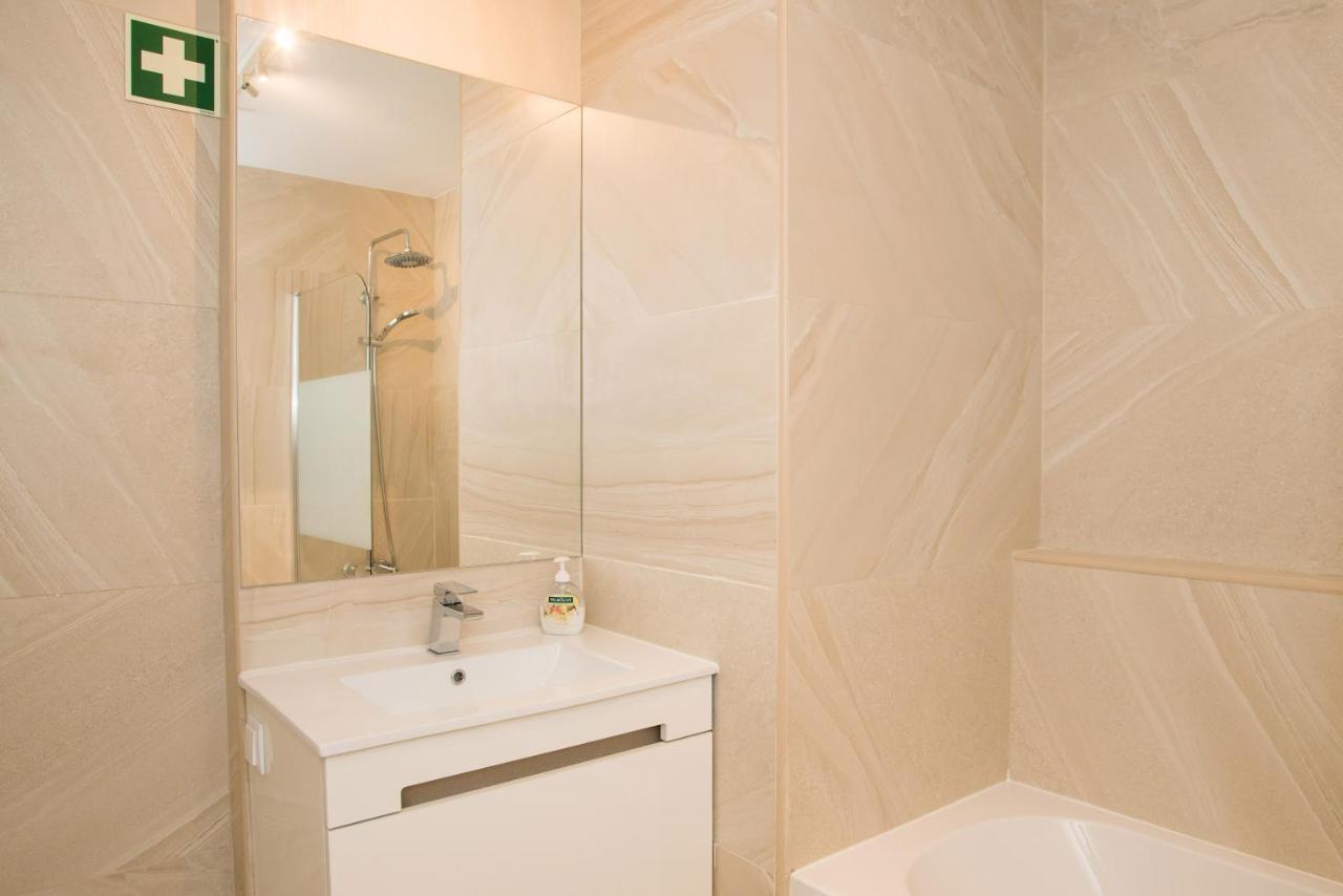 Two Bedroom Stylish Central Tavira Apartment. Екстер'єр фото